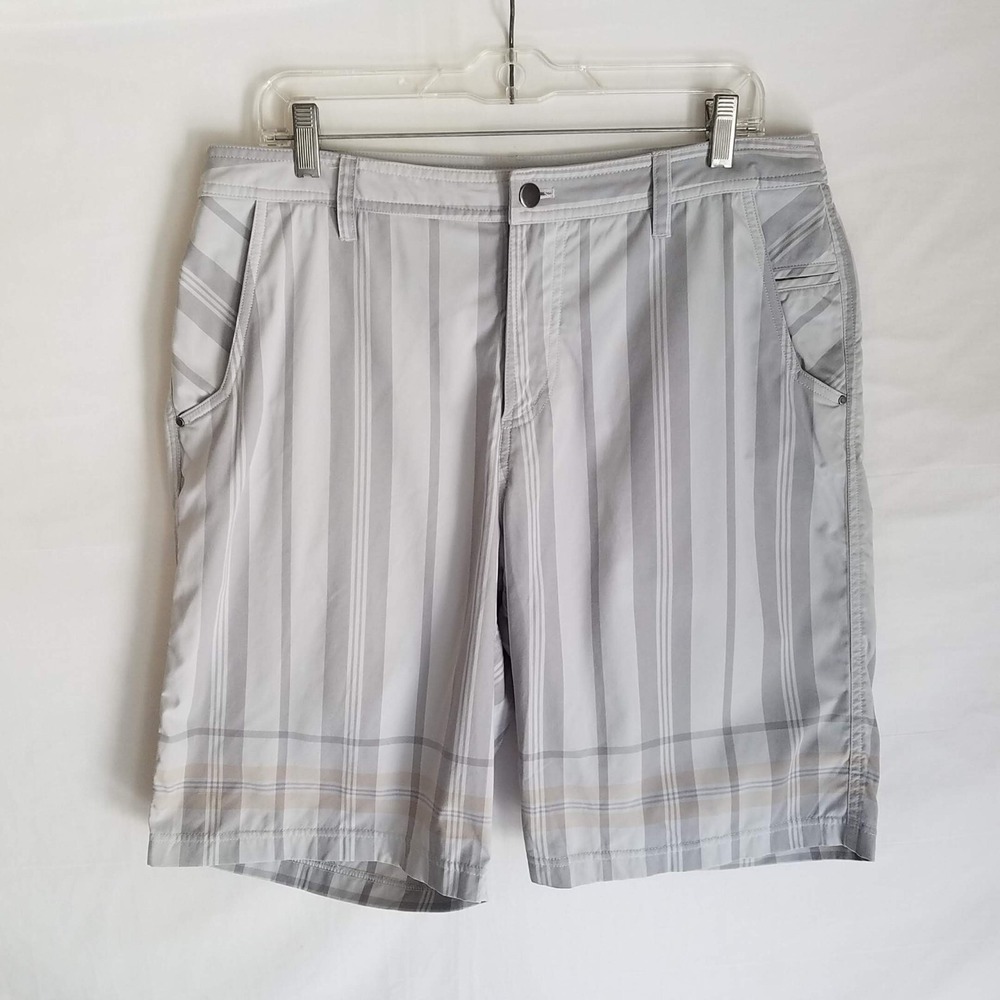 Lululemon Mens Grey Striped Plaid Nylon Spandex Casual Golf Shorts Size 36